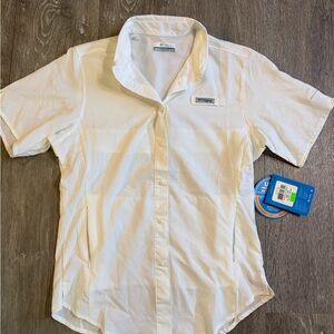 Columbia White Short-Sleeve Outdoor Button Shirt
